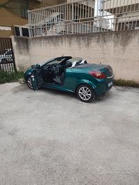 Opel tigra twin top