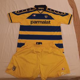 completo parma calcio
