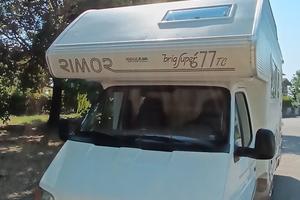 camper Ford superbrig 677 TC