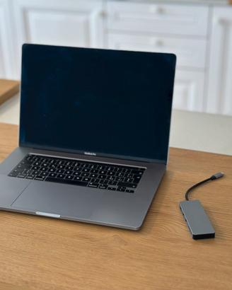 💻 MacBook Pro 16” 2019 – i7, 16GB RAM, 500GB SSD