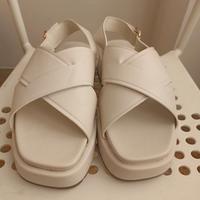 Sandali Donna pianta larga n.40-41