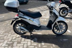 piaggio liberty 125