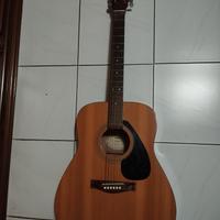Chitarra Yamaha acustica FX 310