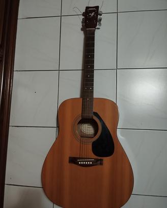 Chitarra Yamaha acustica FX 310