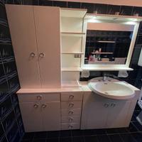 Mobile Bagno con Specchio e  Lavandino