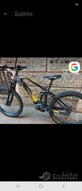 bici univega professional pedalata assistita 