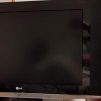 televisore lg 32 pollici LCD