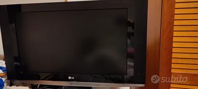 televisore lg 32 pollici LCD