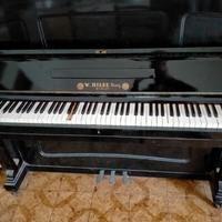 Pianoforte W. Hilse Berlin da accordare. Anno 1980