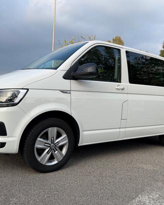 Volkswagen Caravelle 2.0 TDI 150CV DSG 4 Motion PC