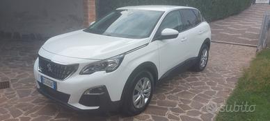 PEUGEOT 3008 1.5 130cv AUTO ITA