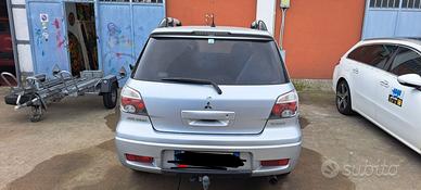 Mitsubishi Outlander turbo benzina 4x4