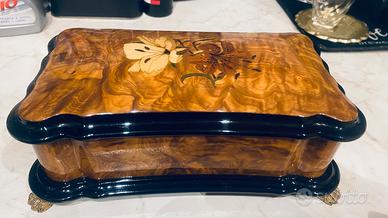 Porta gioielli carillon