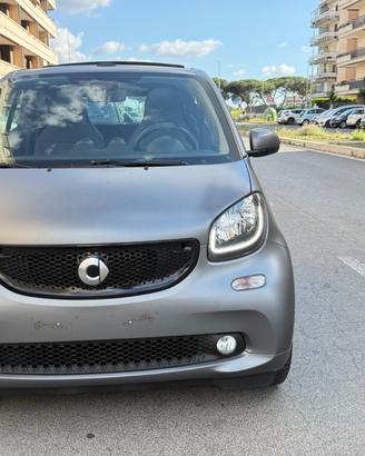 Smart ForTwo 90 0.9 T twinamic cabrio Prime LED NA