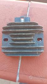 regolatore di tensione vespa s 125 a carburatore 