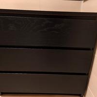 Due cassettiere da 3 cassetti