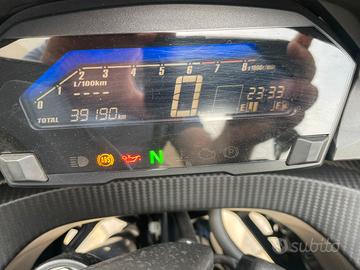 Honda Integra 750 s