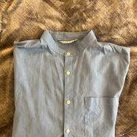 Camicia azzurra uomo colletto coreano Bershka
