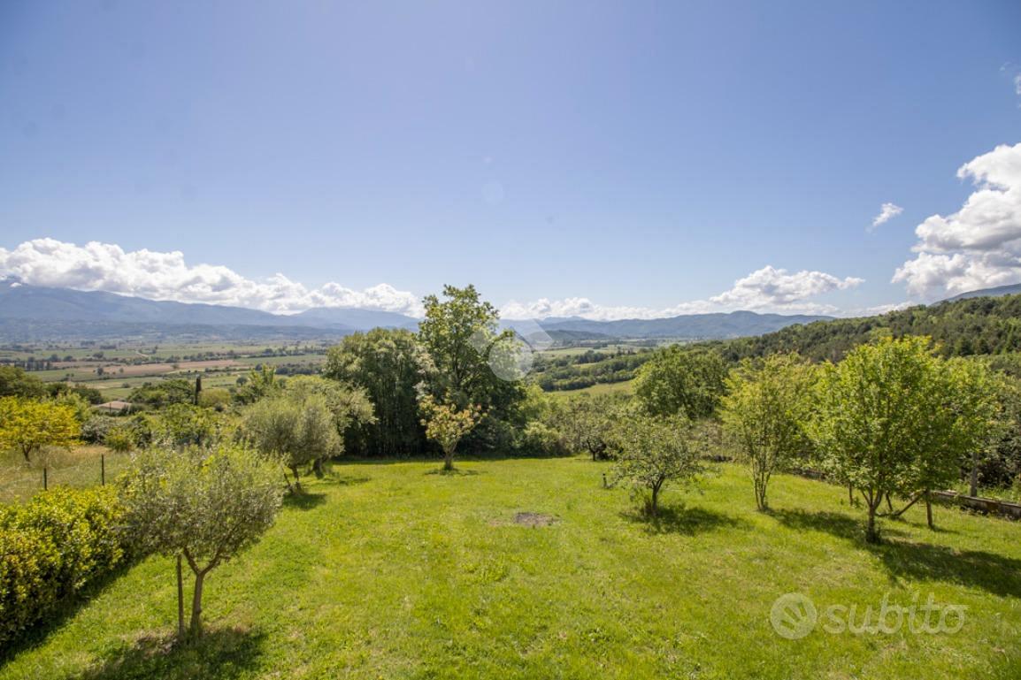 VILLA SINGOLA A GRECCIO - Vista 2