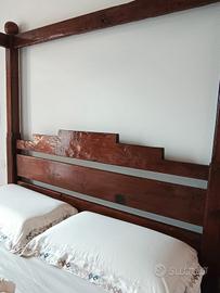 Letto a Baldacchino Indonesiano