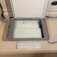 Stampante HP DEDKJET 2700 bianco nero e colori