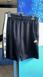 pantaloncini nike