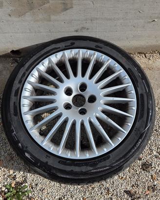 cerchi gomme estive per alfa 225 50 ZR 17 XL 