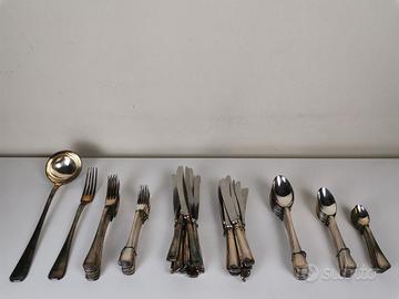 Set completo di posate placcate in argento