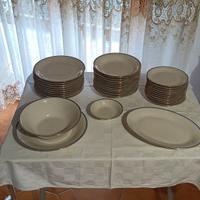 Servizio di piatti Tognana
