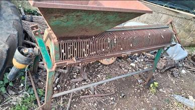 smallatrice per mandorle 