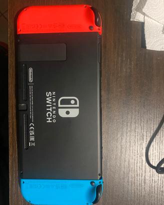 Nintendo Switch + 3 giochi