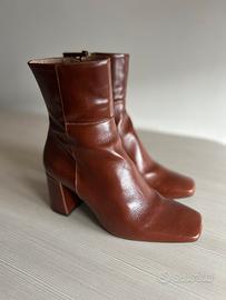 Stilavetti pelle marrone