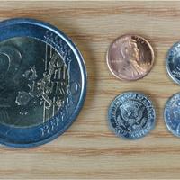 4 monete in miniatura, per magia o decorazione
