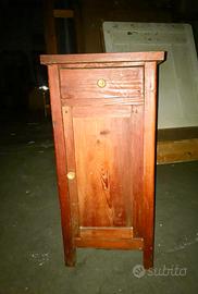 Comodino primi 900 in legno massiccio di ciliegio
