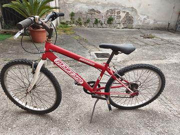 Mountain Bike Marzano 24'' per Ragazzo/a – Rossa