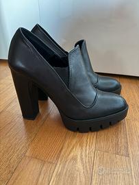 Décolleté nere Zara con piattaforma  nuove