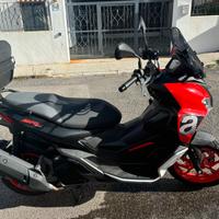 Aprilia SR GT 200 SPORT