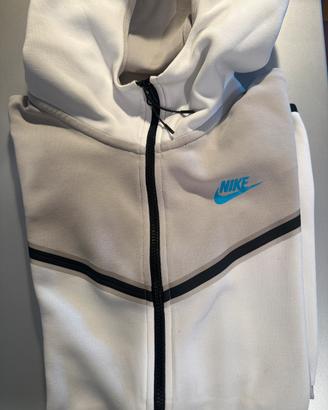 felpa nike tech bianca