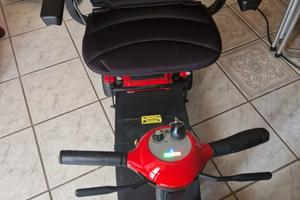 Scooter elettrico Ellecci per anziani e disabili