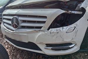 MERCEDES B incidentata 1.8cdi