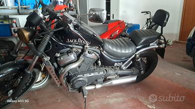 Suzuky intruder 800