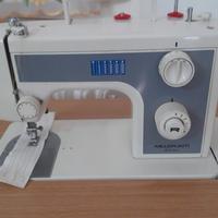 Macchina da cucire 
