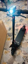 Monopattino elettrico 