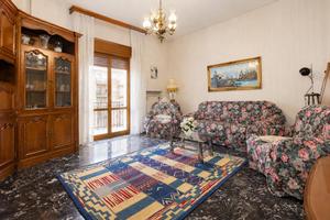 4 LOCALI A LUCERA