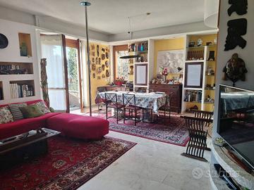 Appartamento di 161 m² con 5 locali e box auto dop