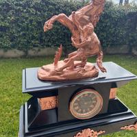 Orologio da tavolo antico in marmo