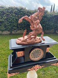 Orologio da tavolo antico in marmo