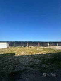 Immobile di 90 m² con 1 locale a Cancello ed Arnon