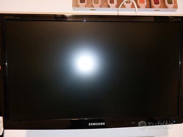 TV samsung LED FHD 22 pollici