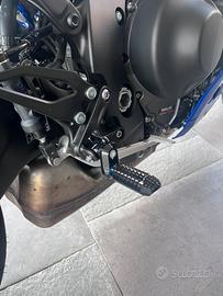 Pedane regolabili Yamaha r9